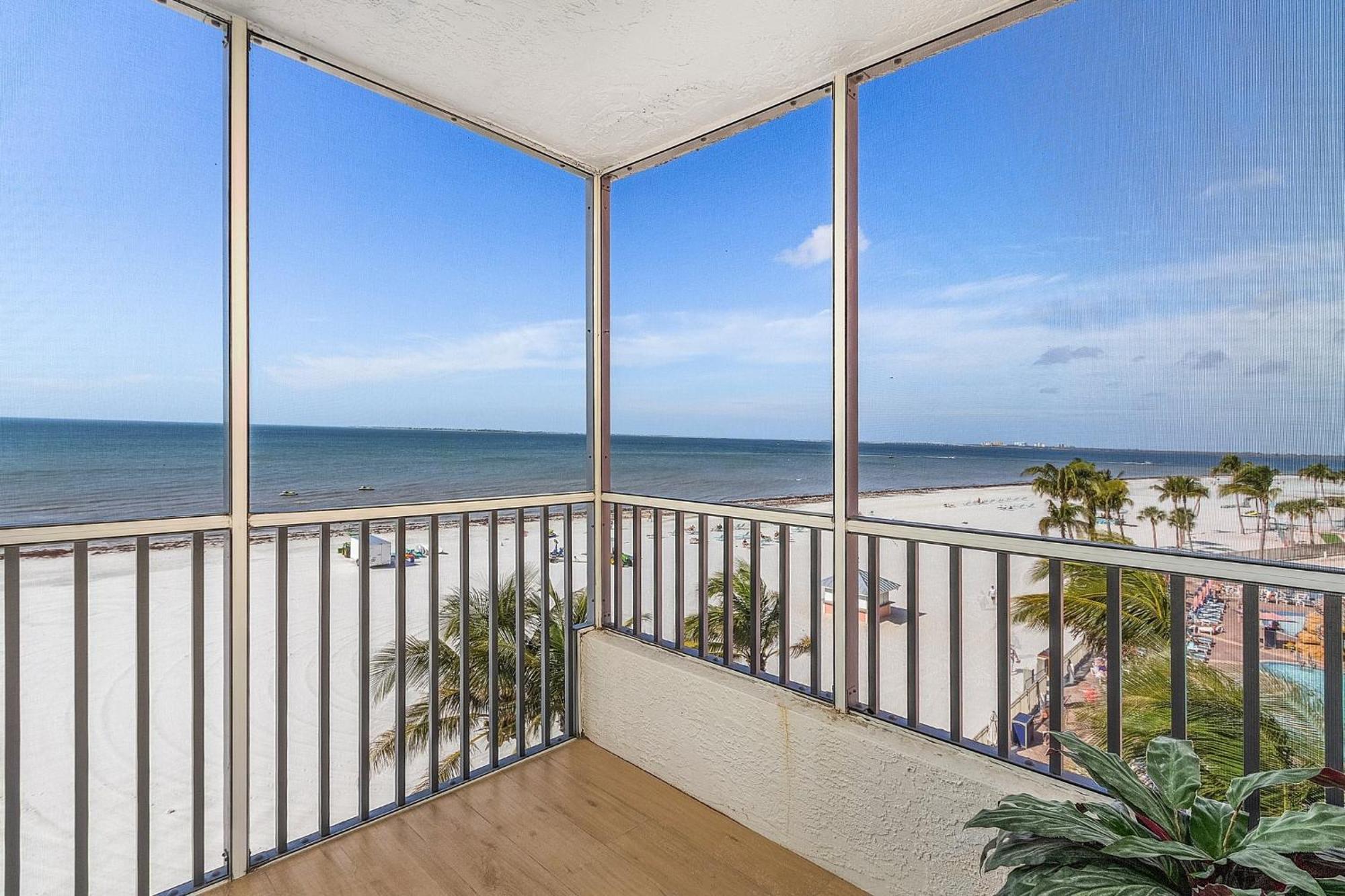 Welcome To Beach Villa'S # 406 Vacation Rental - 250 Estero Blvd Condo Fort Myers Beach Extérieur photo